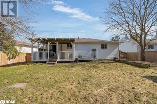Photo 4: 228 HURONIA Road in Barrie: House for sale : MLS®# 40555777