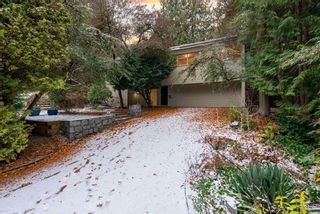 Photo 2: 3941 WESTRIDGE Avenue in West Vancouver: Bayridge House for sale : MLS®# R2741942