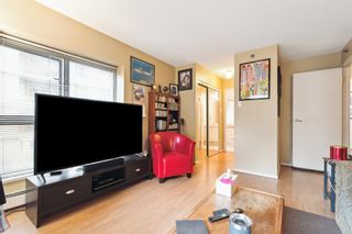 Photo 13: 204 238 ALVIN NAROD Mews in Vancouver: Yaletown Condo for sale in "PACIFIC PLAZA" (Vancouver West)  : MLS®# R2859325