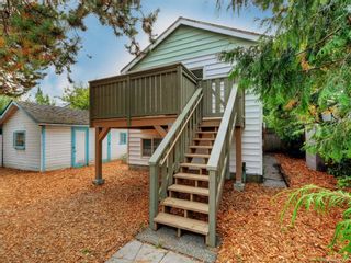 Main Photo: A 2511 Vancouver St in Victoria: Vi Hillside Half Duplex for sale : MLS®# 962608