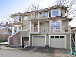 Photo 1: 4 118 St. Lawrence Street in VICTORIA: Vi James Bay Residential for sale (Victoria)  : MLS®# 319014