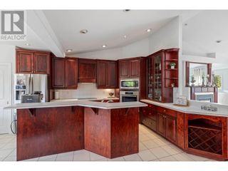 Photo 11: 3050 Holland Road in Kelowna: House for sale : MLS®# 10308563