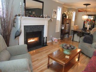 Photo 3: 15 8716 WALNUT GROVE Drive in Langley: Walnut Grove Townhouse for sale in "Willow Arbour" : MLS®# F1324550