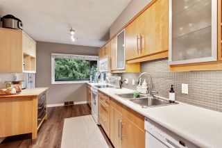 Photo 12: 6076 KEITH Street in Burnaby: South Slope House for sale in "SOUTH SLOPE" (Burnaby South)  : MLS®# R2714311