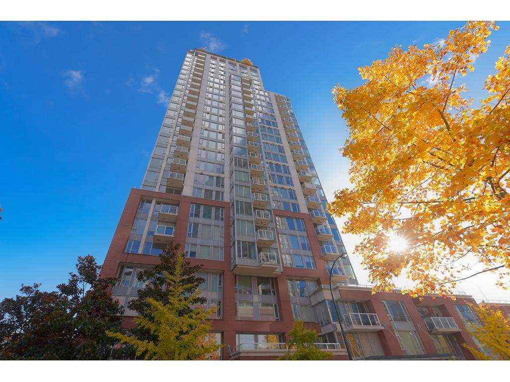 Main Photo: 708 550 TAYLOR Street in Vancouver: Downtown VW Condo for sale in "TAYLOR" (Vancouver West)  : MLS®# R2536800