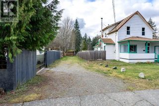 Photo 46: 414 Urquhart Pl in Courtenay: House for sale : MLS®# 957050