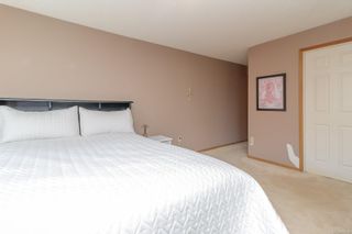 Photo 13: 111 10459 Resthaven Dr in Sidney: Si Sidney North-East Condo for sale : MLS®# 877016