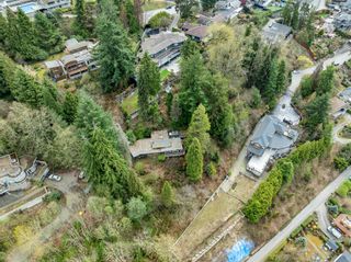 Photo 13: 7235 BAYVIEW Drive in Burnaby: Westridge BN House for sale (Burnaby North)  : MLS®# R2865845