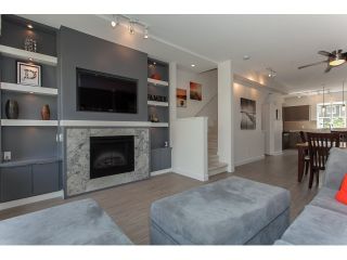 Photo 4: 12 7938 209 Street in Langley: Willoughby Heights Townhouse for sale in "RED MAPLE" : MLS®# R2072725