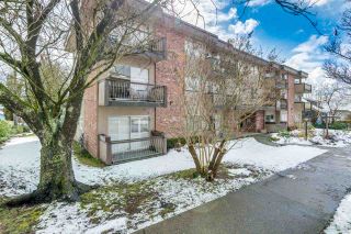 Photo 2: 308 610 THIRD Avenue in New Westminster: Uptown NW Condo for sale in "JAE-MAR COURT" : MLS®# R2145793