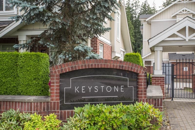 Main Photo: 34 2925 KING GEORGE Boulevard in Surrey: Elgin Chantrell Townhouse for sale (South Surrey White Rock)  : MLS®# R2705273