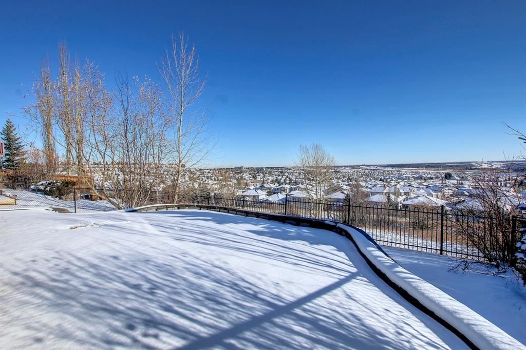 Photo 46: Photos: 158 Springbluff Heights SW in Calgary: Springbank Hill Detached for sale : MLS®# A1186976