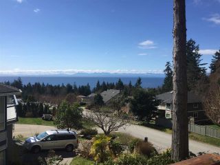 Photo 2: 506 OCEANVIEW Drive in Gibsons: Gibsons & Area House for sale in "WOODCREEK PARK" (Sunshine Coast)  : MLS®# R2148807