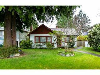 Photo 1: 573 West 22nd Street, North Vancouver