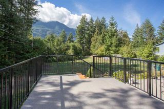 Photo 13: 42047 GOVERNMENT Road in Squamish: Brackendale House for sale : MLS®# R2151176