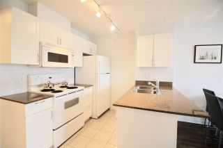Photo 8: 1916 938 SMITHE Street in Vancouver: Downtown VW Condo for sale in "ELECTRIC AVENUE" (Vancouver West)  : MLS®# R2321492