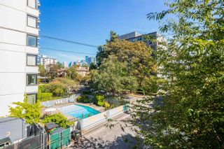 Photo 11: 405 1251 CARDERO Street in Vancouver: West End VW Condo for sale in "SURFCREST APARTMENT" (Vancouver West)  : MLS®# R2722323