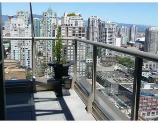 Photo 7: PH2 1188 RICHARDS Street in Vancouver West: Home for sale : MLS®# V667274