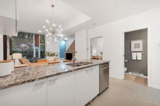 Photo 10: 690 CITADEL Parade in Vancouver: Downtown VW Townhouse for sale in "SPECTRUM" (Vancouver West)  : MLS®# R2745567