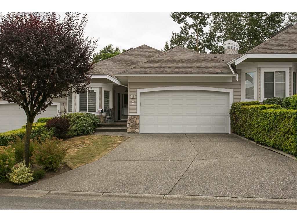 Main Photo: 6 31501 UPPER MACLURE Road in Abbotsford: Abbotsford West Townhouse for sale in "Maclure's walk" : MLS®# R2096857