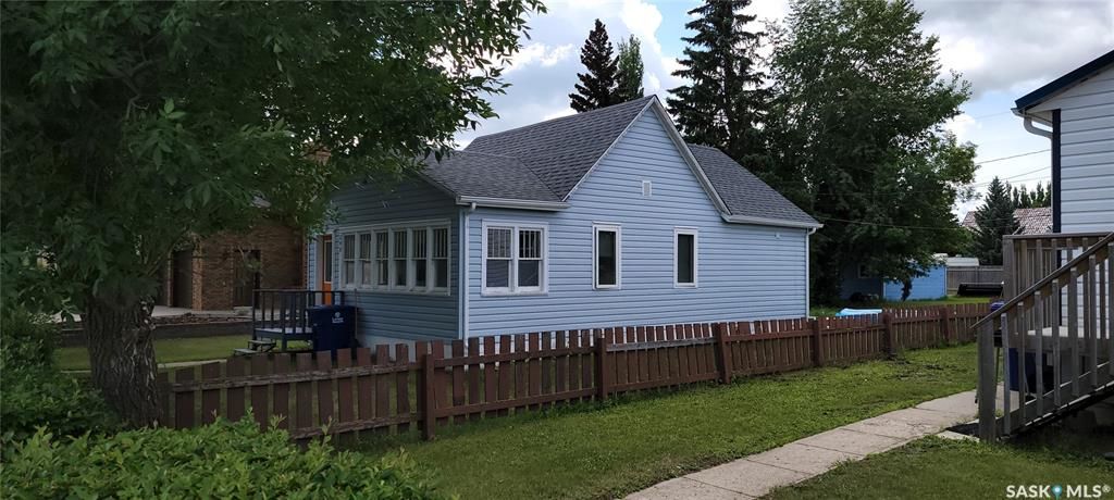 Main Photo: 248 4th Avenue West in Unity: Residential for sale : MLS®# SK935523