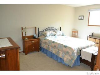 Photo 11: 707 Tobin Terrace in Saskatoon: Lawson Heights Single Family Dwelling for sale (Saskatoon Area 03)  : MLS®# 543284