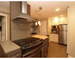 Photo 6: 310 1549 KITCHENER Street in Vancouver: Grandview VE Condo for sale in "DHARMA DIGS" (Vancouver East)  : MLS®# V771477