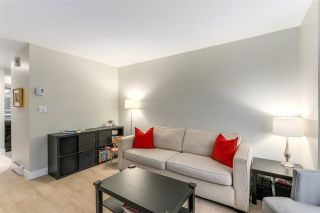 Photo 12: 30 795 W 8TH Avenue in Vancouver: Fairview VW Townhouse for sale in "Dover Pointe" (Vancouver West)  : MLS®# R2281073