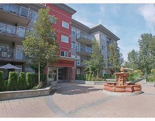 Photo 8: 205 3250 ST JOHNS Street in Port_Moody: Port Moody Centre Condo for sale (Port Moody)  : MLS®# V782636