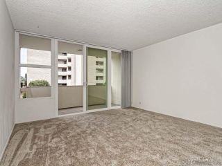 Photo 5: LA JOLLA Condo for rent : 1 bedrooms : 2510 TORREY PINES RD #312