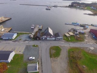 Photo 13: 44 Water Street in Lockeport: 407-Shelburne County Commercial  (South Shore)  : MLS®# 202226404