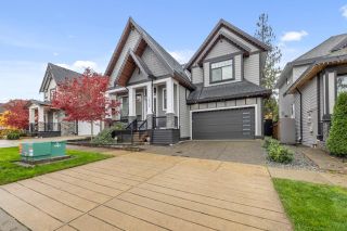 Main Photo: 18088 67 Avenue in Surrey: Cloverdale BC House for sale (Cloverdale)  : MLS®# R2847958