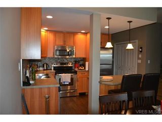 Photo 6: 858 Brock Avenue in VICTORIA: La Langford Proper Residential for sale (Langford)  : MLS®# 307751