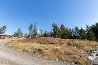 Photo 6: 865 FORSTER Lane: Bowen Island Land for sale in "The Lakelands" : MLS®# R2823568