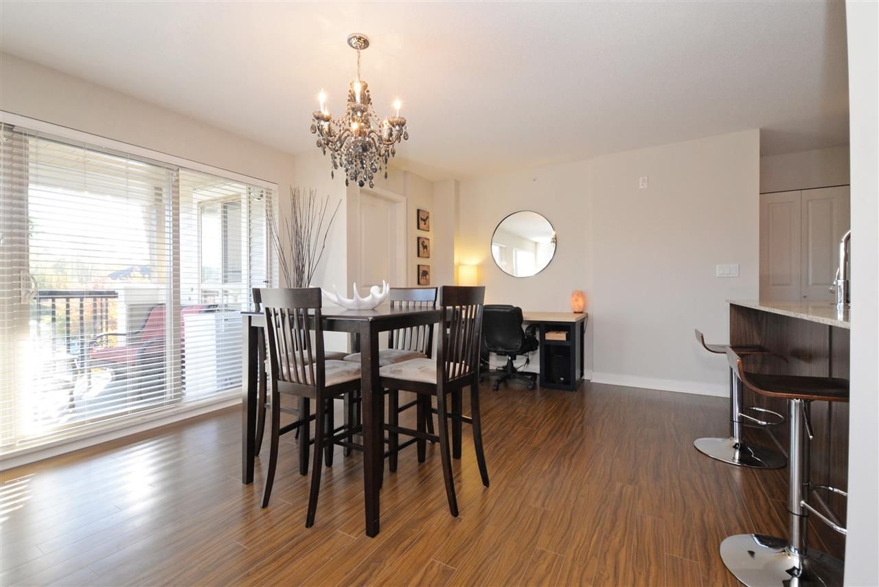 Photo 4: Photos: 415 8915 202 Street in Langley: Walnut Grove Condo for sale in "HAWTHORNE" : MLS®# R2217261