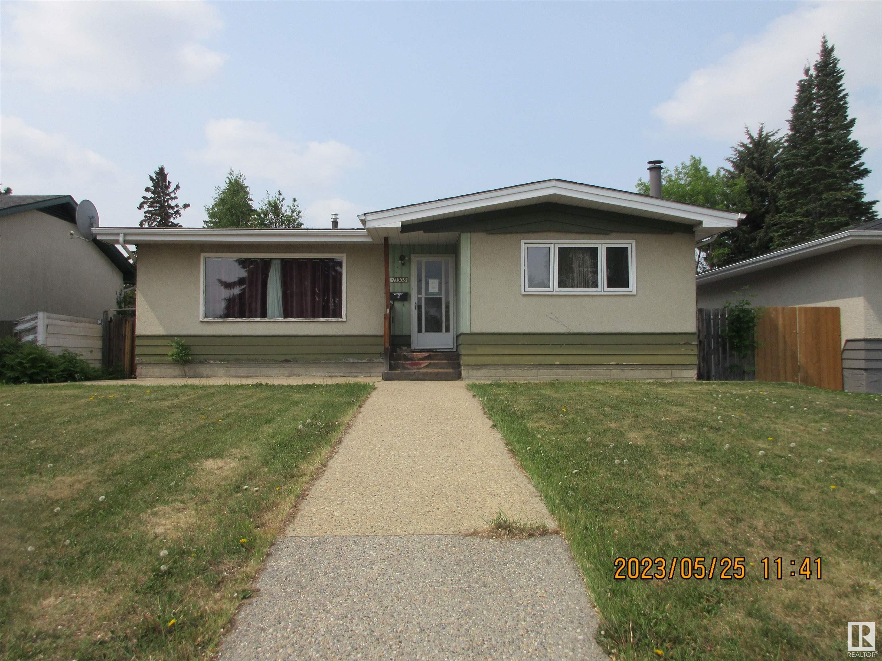 Main Photo: 13308 103 Street NW Rosslyn Edmonton House for sale E4342516