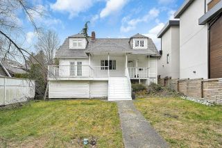 Main Photo: 456 E 20TH Street in North Vancouver: Boulevard House for sale : MLS®# R2784318