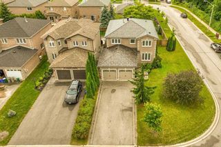 Photo 2: 43 Kenwell Crescent in Barrie: Holly House (2-Storey) for sale : MLS®# S5684271