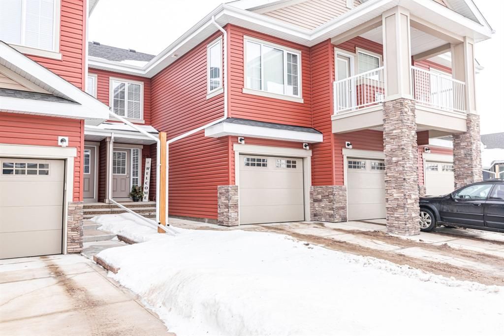 Main Photo: : Red Deer Row/Townhouse for sale : MLS®# A1171165