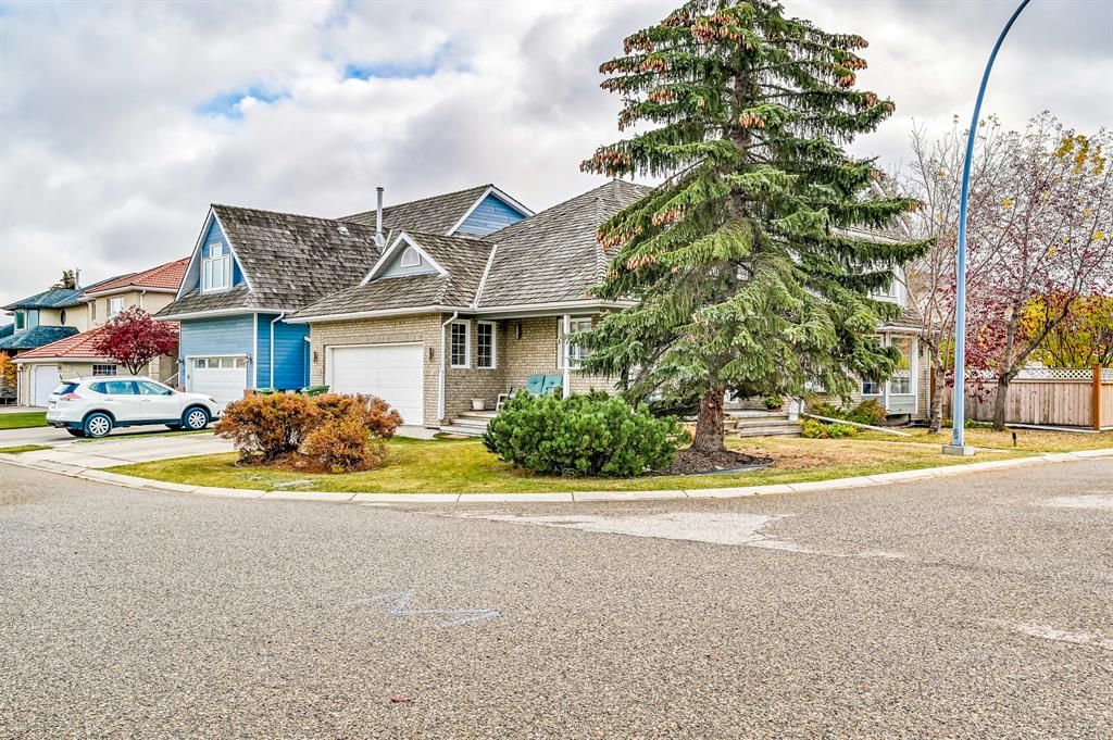 Main Photo: 160 Country Hills Close NW in Calgary: Country Hills Detached for sale : MLS®# A2007994