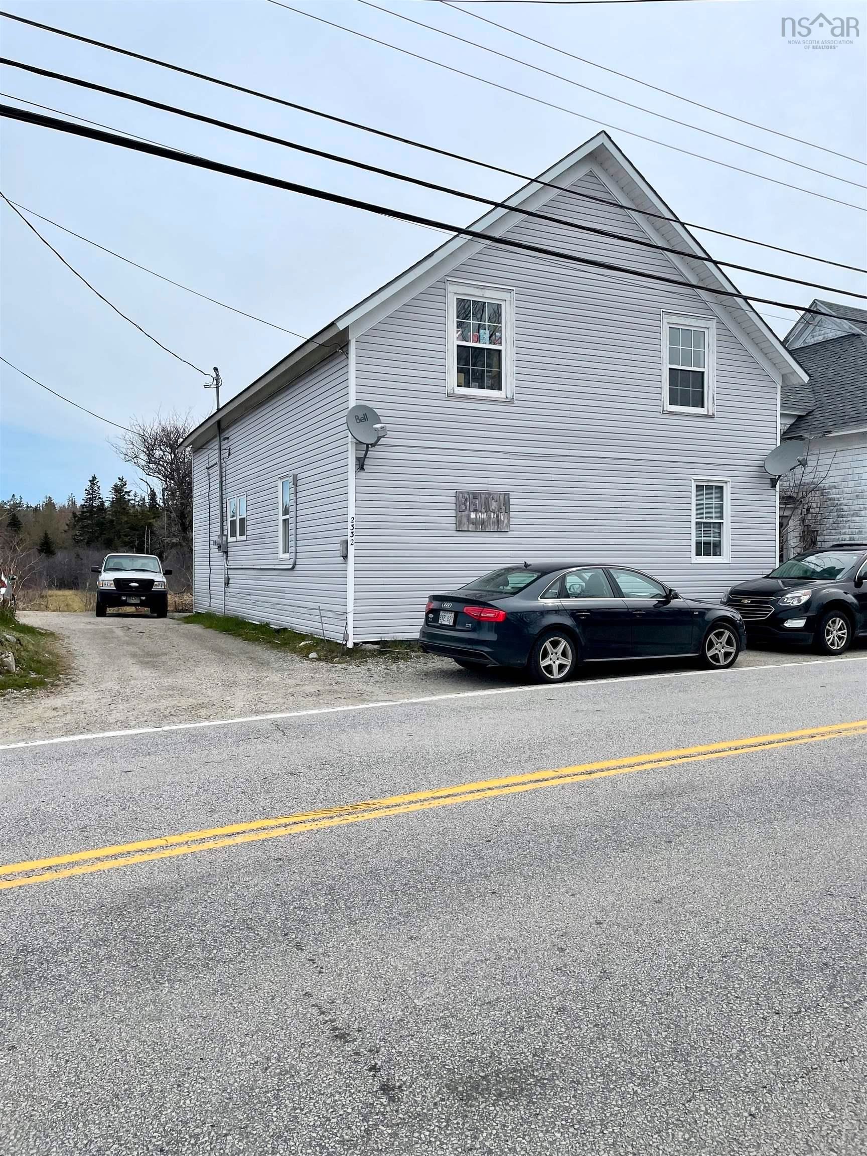 Main Photo: 2332 3 Highway in Barrington: 407-Shelburne County Multi-Family for sale (South Shore)  : MLS®# 202211171