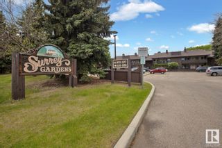 Photo 1: 103 SURREY Gardens in Edmonton: Zone 20 Carriage for sale : MLS®# E4389994