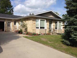 Photo 2: 647 Jolys Avenue East in STPIERRE: Manitoba Other Residential for sale : MLS®# 1501794