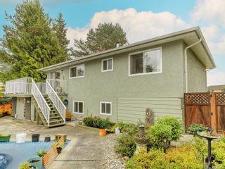 Photo 18: 1972 Blackthorn Dr in Central Saanich: CS Saanichton House for sale : MLS®# 888163