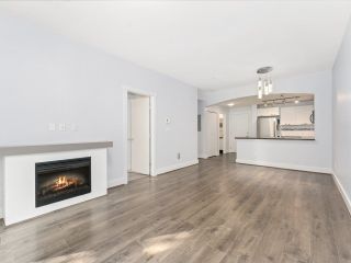 Photo 3: 112 7428 BYRNEPARK Walk in Burnaby: South Slope Condo for sale (Burnaby South)  : MLS®# R2733019