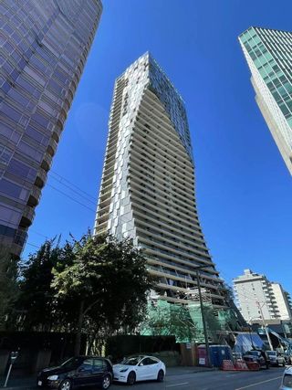 Photo 2: 2303 1550 ALBERNI Street in Vancouver: West End VW Condo for sale (Vancouver West)  : MLS®# R2737874