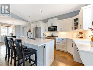 Photo 9: 1585 Tower Ranch Boulevard in Kelowna: House for sale : MLS®# 10306383