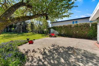 Photo 16: 3401 Woodburn Ave in Oak Bay: OB Henderson Single Family Residence for sale : MLS®# 963092