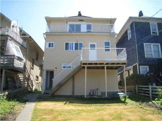 Photo 3: 835 E 13TH AV in Vancouver: Mount Pleasant VE Multifamily for sale (Vancouver East)  : MLS®# V1060494