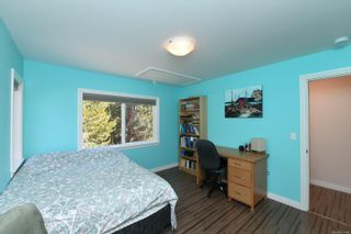 Photo 33: 737 Sand Pines Dr in Comox: CV Comox Peninsula House for sale (Comox Valley)  : MLS®# 873469